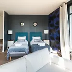 Maison Valmer - L'armateur, Elegant Penthouse Classe 4 Etoiles *