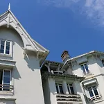 Apartment Maison Valmer - L'armateur, Elegant Penthouse Classe 4 Etoiles Le Havre