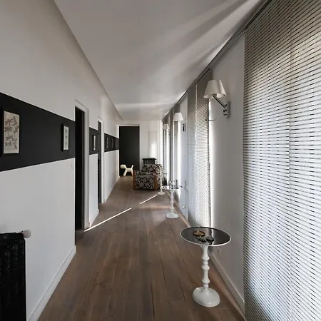 Maison Valmer - L'armateur, Elegant Penthouse Classe 4 Etoiles *