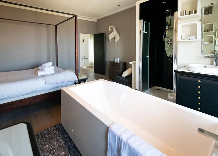 Apartment Maison Valmer - L'armateur, Elegant Penthouse Classe 4 Etoiles *