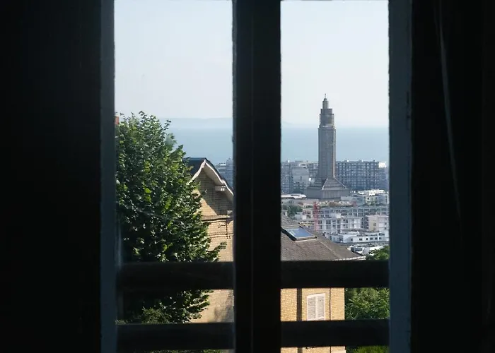 Apartment Maison Valmer - L'armateur, Elegant Penthouse Classe 4 Etoiles Le Havre