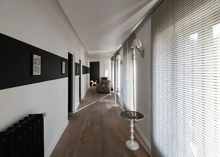 Maison Valmer - L'armateur, Elegant Penthouse Classe 4 Etoiles *