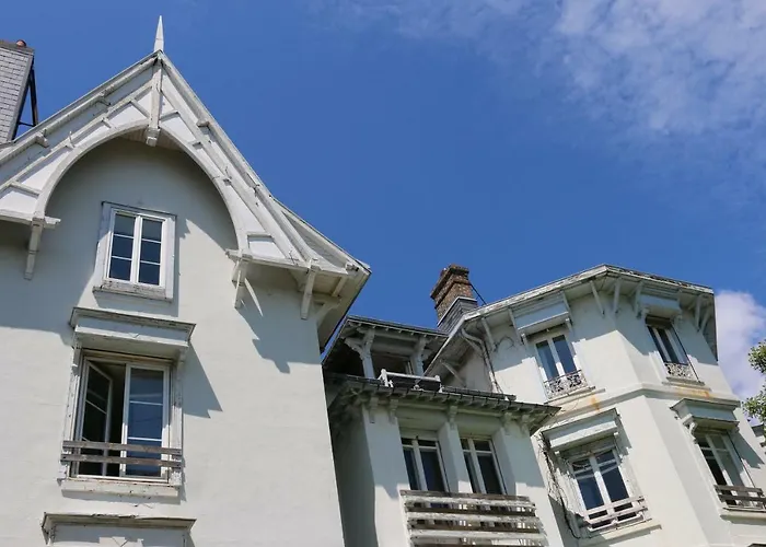 Apartment Maison Valmer - L'armateur, Elegant Penthouse Classe 4 Etoiles Le Havre